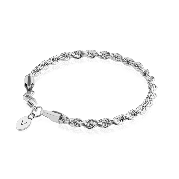 What to Consider When Buying a Silver Chain Bracelet for Men