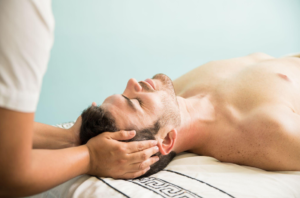 Hair Health and Sleep Improvement: How Warm Herbal Oil Indian Head Massage Enhances Your London Ayurvedic Massage Session