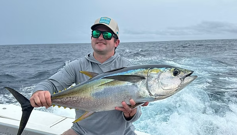 Yellowfin Fishing Charter in Costa Rica: Best Seasons, Offshore Techniques, and How to Prepare